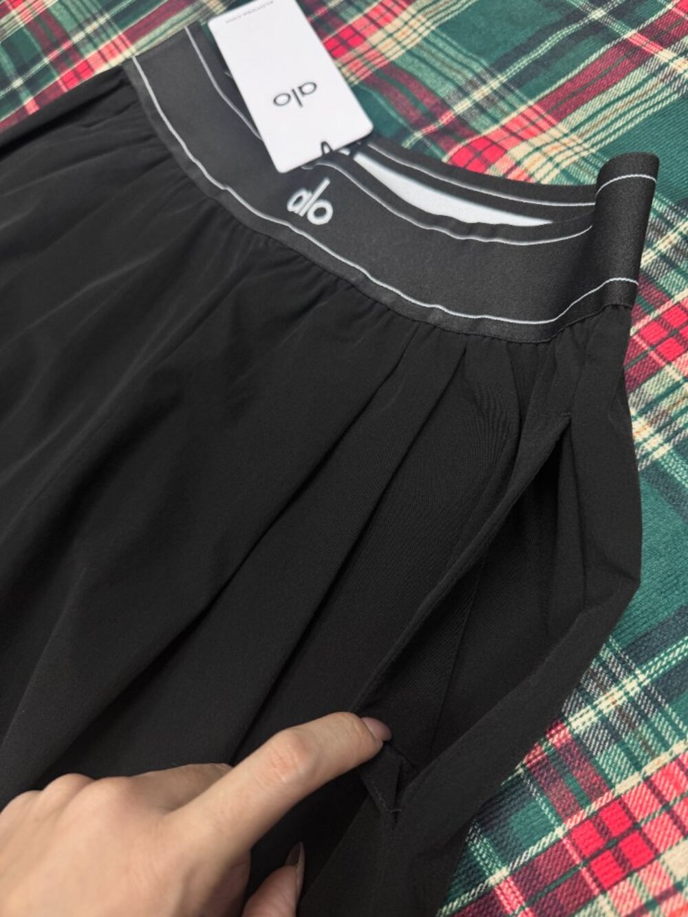 NWT ALO Yoga "Miracle Pants" 🥇Suit Up Trouser Black | Regular 30” - Picture 4 of 8